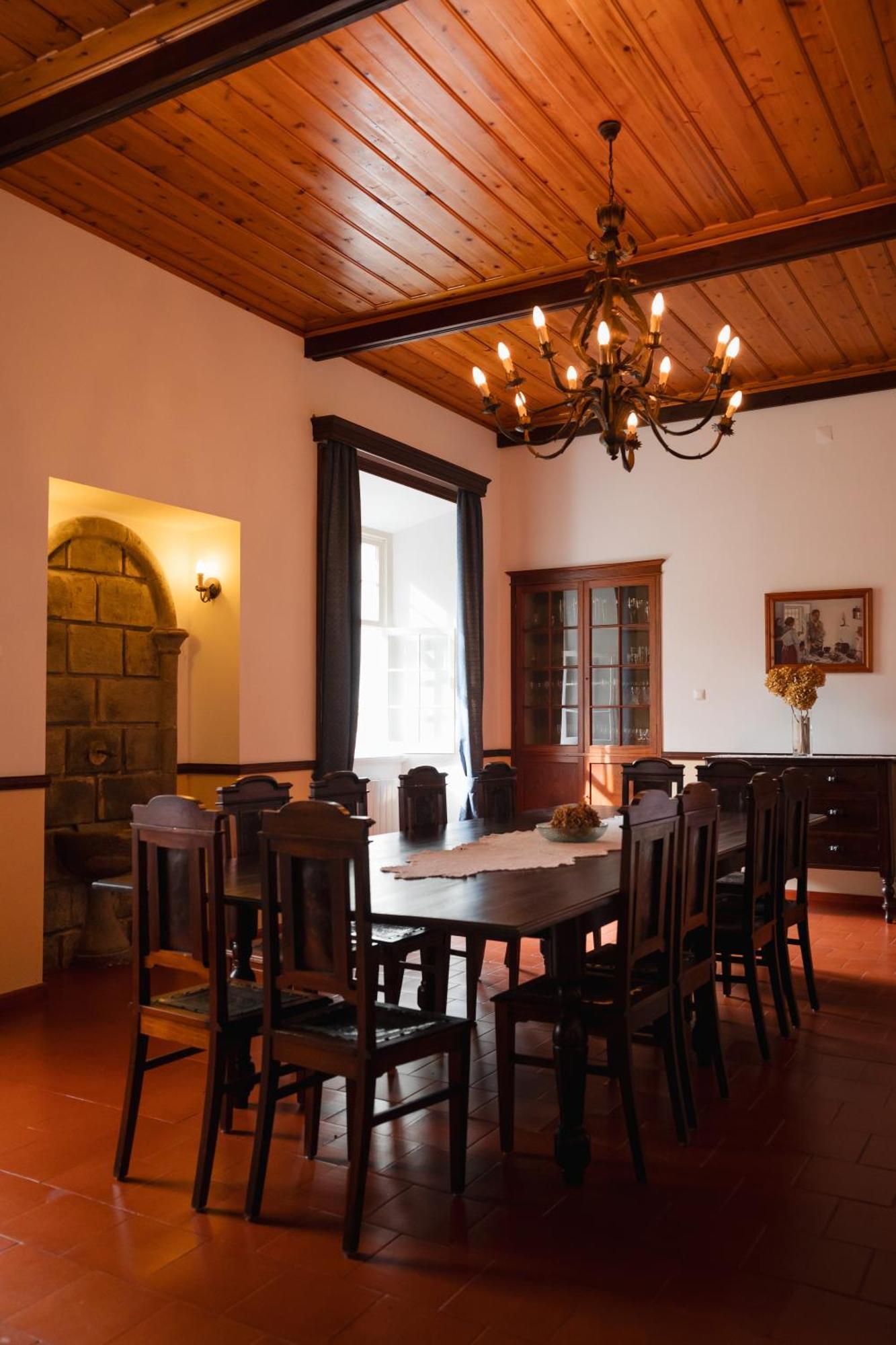 Solar De Lalem Bed & Breakfast Maia  Екстериор снимка