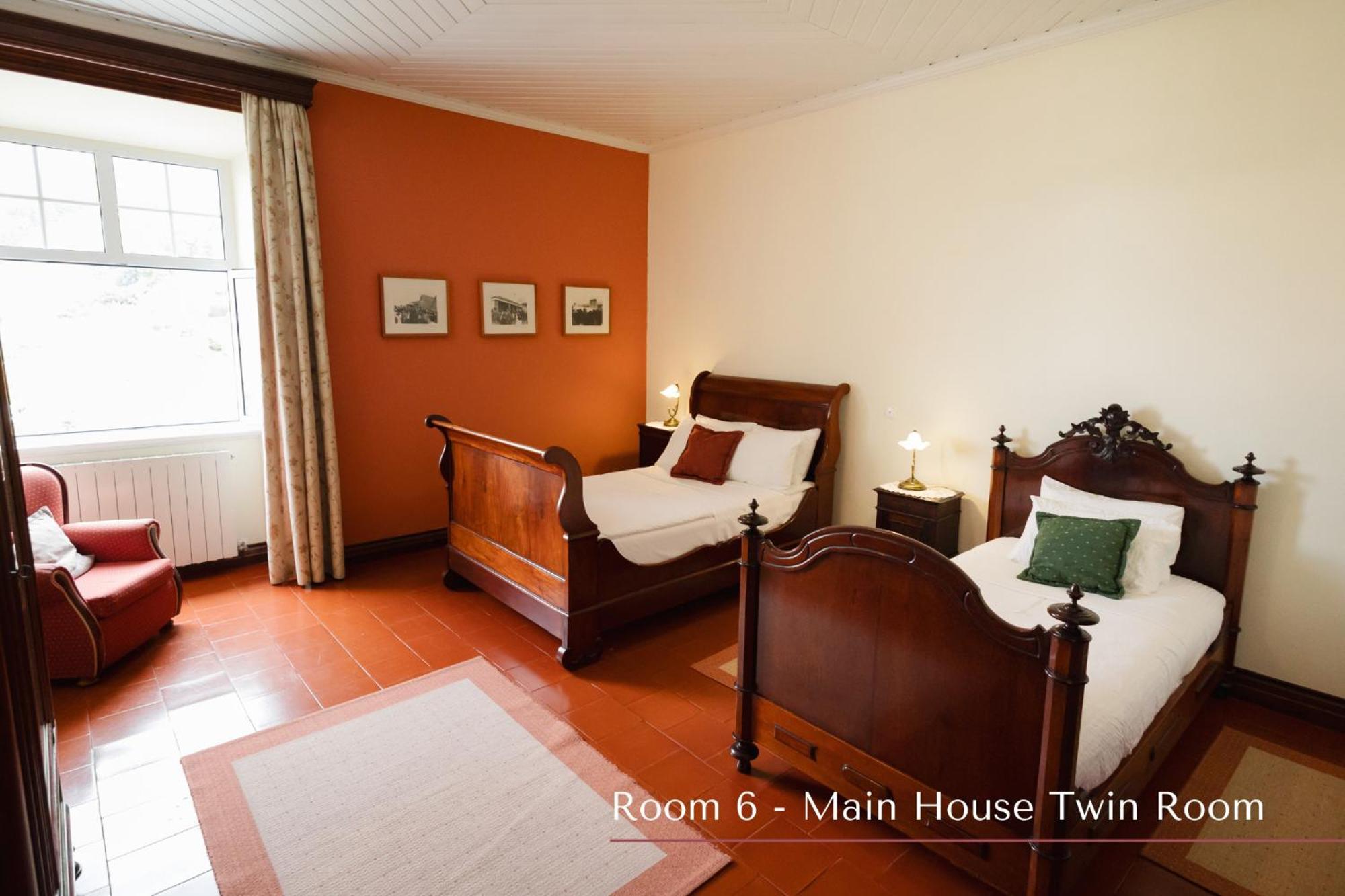 Solar De Lalem Bed & Breakfast Maia  Екстериор снимка
